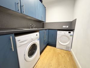 Photo 30- click for photo gallery